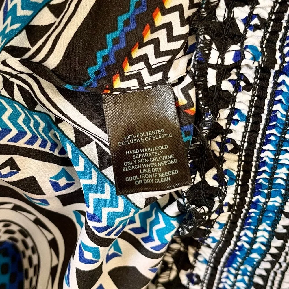 White House Black Market Sleeveless Blouse, Size S - Picture 7 of 10